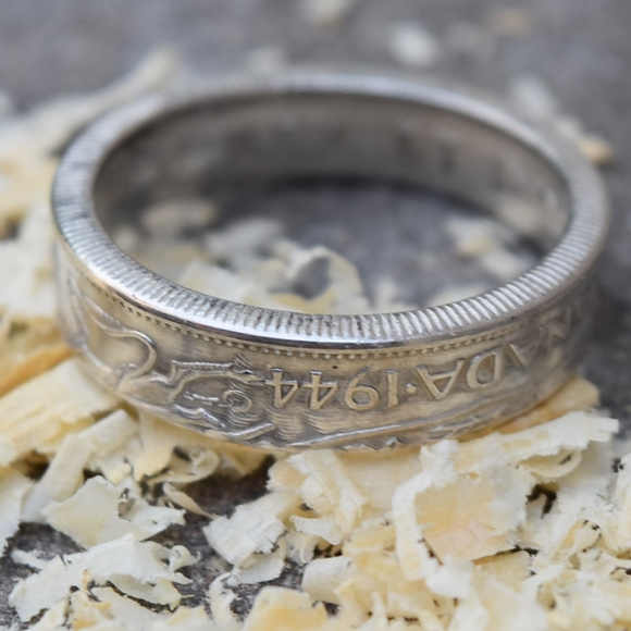 NEW Handmade 1944 Canadian 50 Cent Ring - Picture 2 of 3